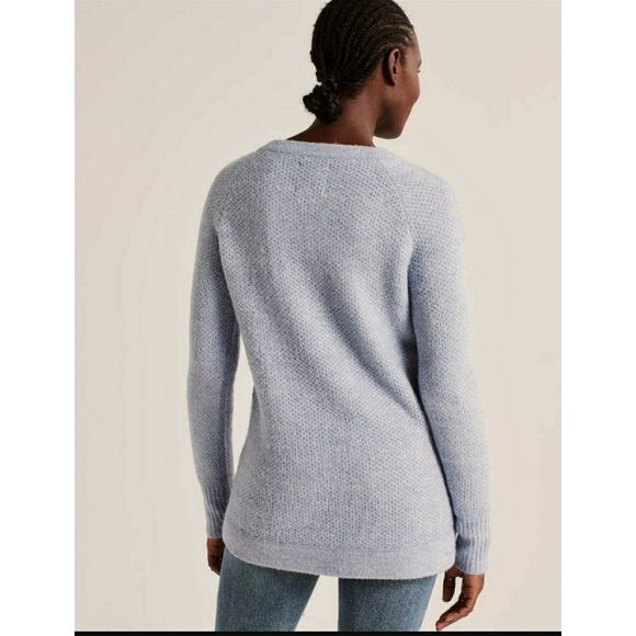 Abercrombie & Fitch Pink Sweater! - Picture 6 of 7